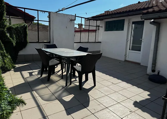 Dxn 9 By Center شقة